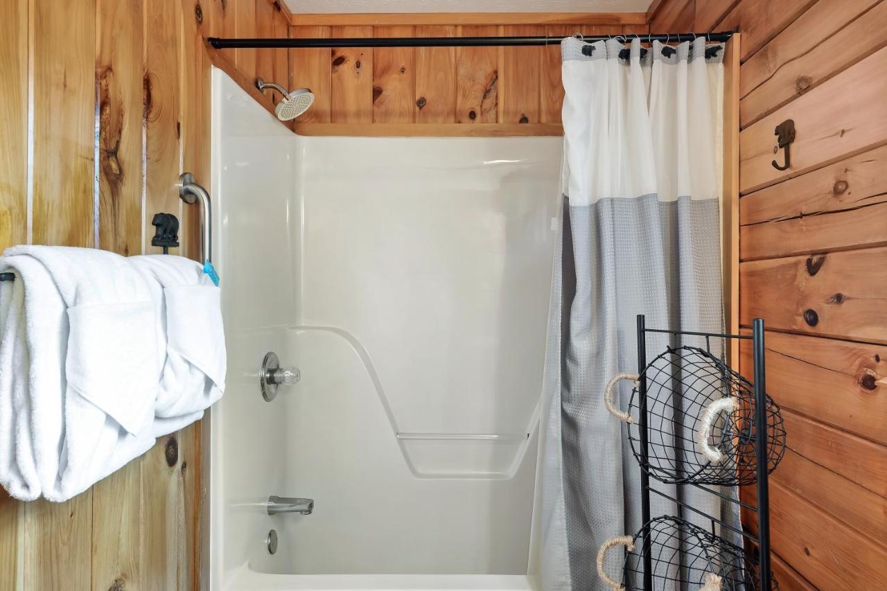 Lazy Bear Den Villa Sevierville Ngoại thất bức ảnh